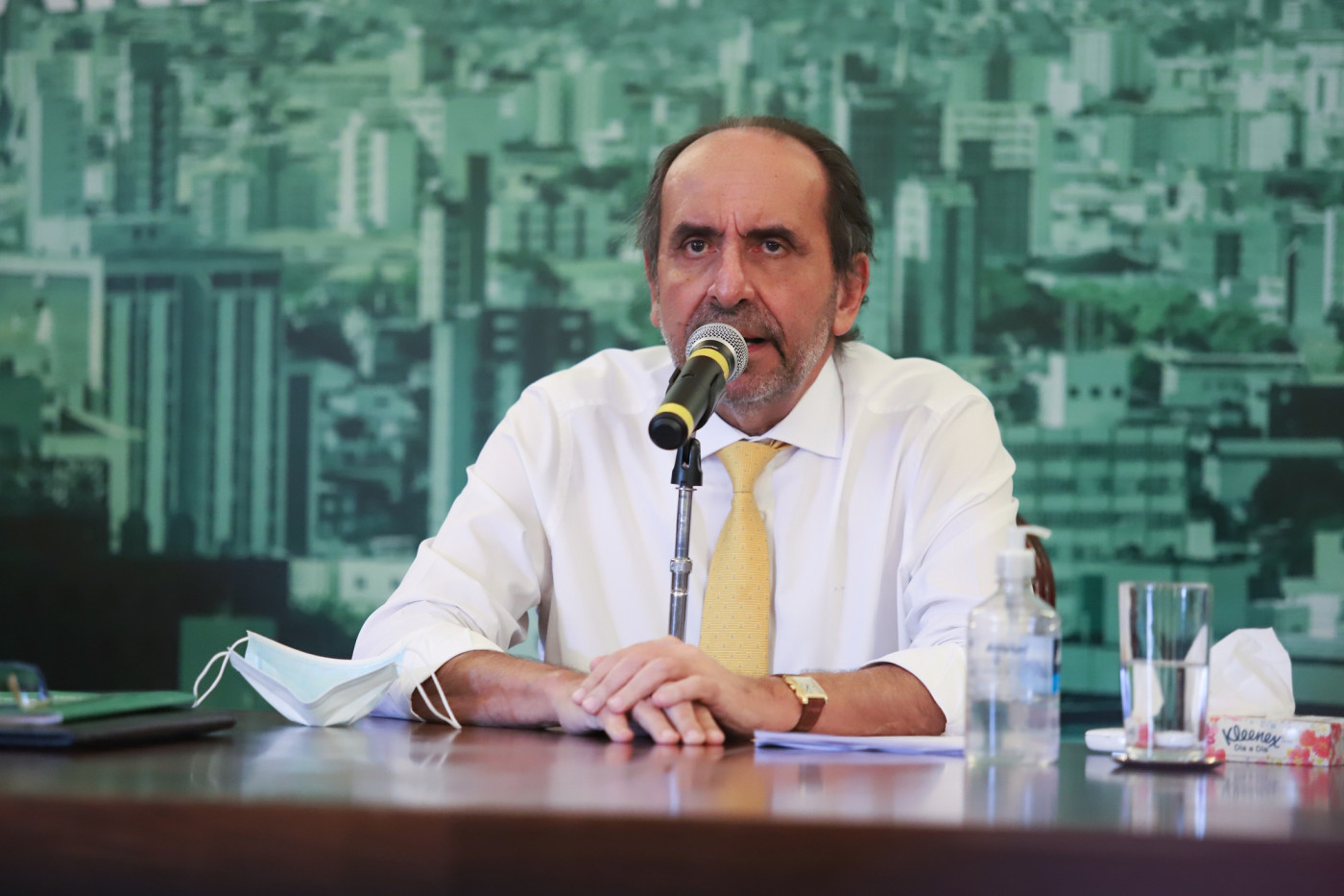 Eleições 2020: João Campos vê diminuir vantagem sobre Marília Arraes em Recife
